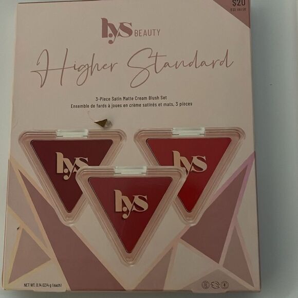L.ys Higher Standard boxed 3 piece blush kit - Picture 4 of 6